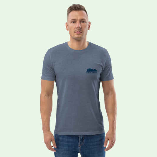 man wearing an unisex organic gots certified cotton t-shirt in dark heather blue with Getaria Mouse front design by Aunti