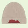 organic cotton beanie with raton de getaria embroidered design by Aunti