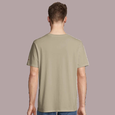 young man  wearing a khaki organic t-shirt from AUNTI, back view