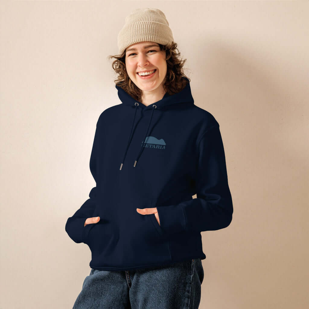 eco hoodie in navy with El Ratón de Getaria embroided in green