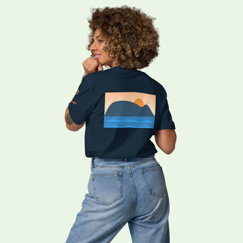 T-shirt Bio Unisex Raton de Getaria, coton biologique, design minimaliste, mode éthique, couleur bleu marine.