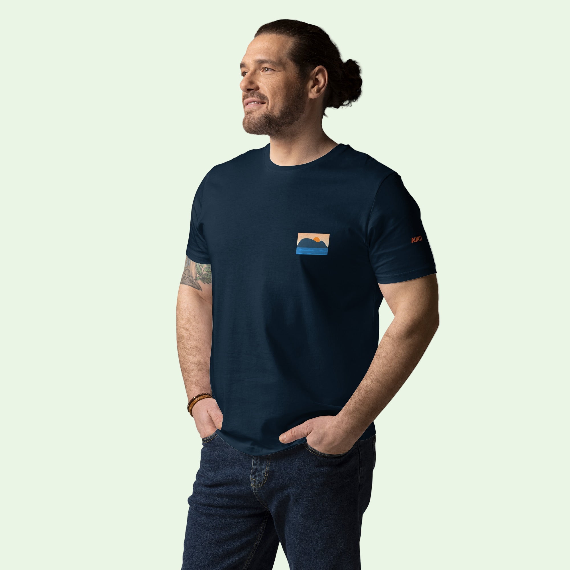 unisex organic cotton gots certified navy t-shirt with minimalist mouse of getaria chest design by aunti
