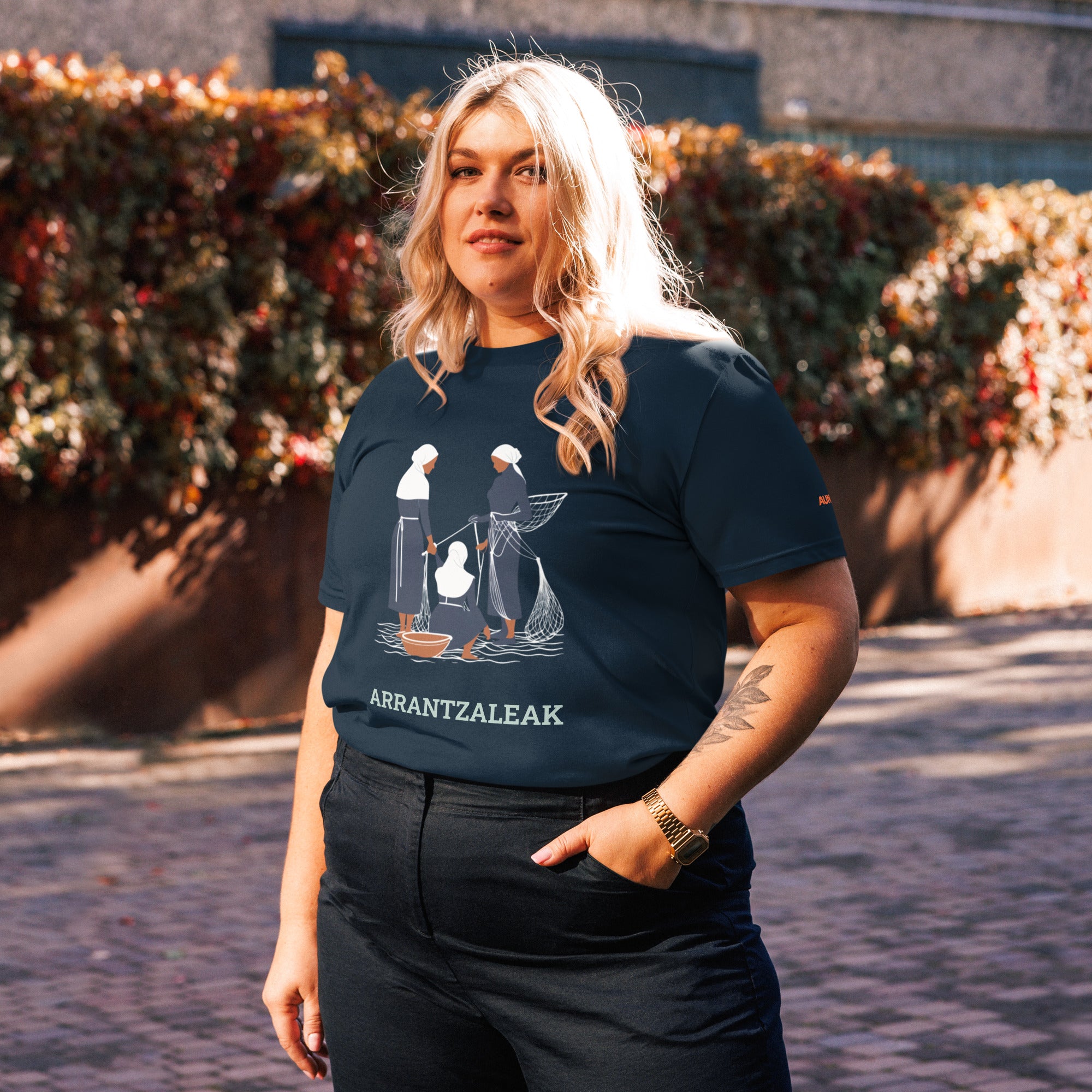 Woman wearing unisex organic cotton gots certified t-shirt in navy by Aunti